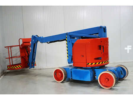 Kloubová pracovní plošina 2005  Genie Z34/22N (5)