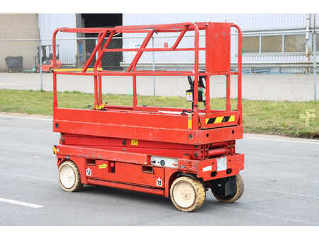 Piattaforme aeree a pantografo 2000  Haulotte Compact 8 (1)