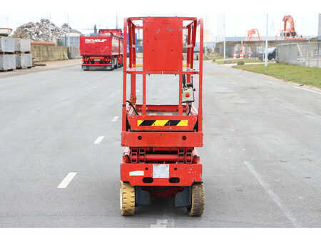 Piattaforme aeree a pantografo 2000  Haulotte Compact 8 (2)