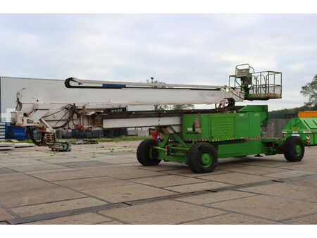 Articulating boom 1999  JLG 150 HAX (8)