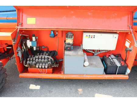 Scissor lift 2000  Holland-Lift B-195DL25 (8)