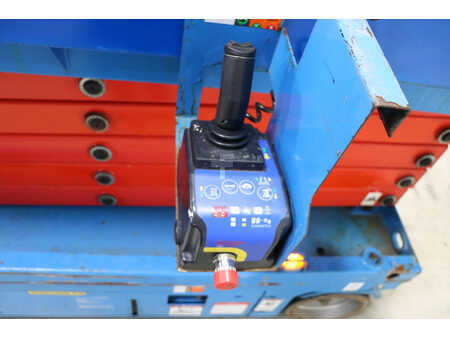 Scherenarbeitsbühne 2017  Mantall XE140W (2)