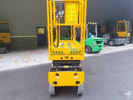 Saksinostimet 2023  Haulotte Compact 8N AE (3)