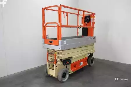 Scherenarbeitsbühne  JLG 2030 ES (3)