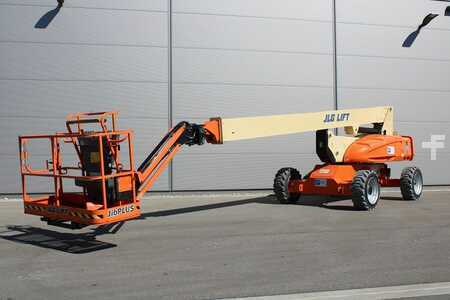 Teleskooppipuominostimet 2016 JLG M 600 JP (2)