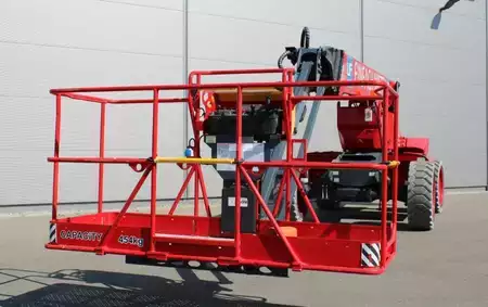 Teleskopbühne  Magni DTB24RT (3)