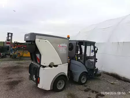 Máquina de limpeza de ruas  Hako 1470 Citymaster 600 (2)