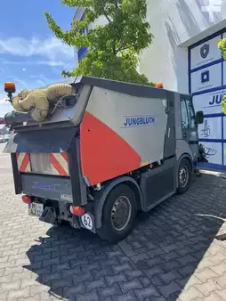 Máquina de limpeza de ruas 2018  Hako Citymaster CM2200 (3)