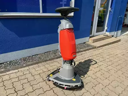Scrubber Dryer  Hako Scrubmaster B5 (2)