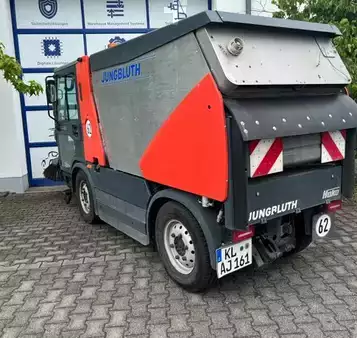 Máquina de limpeza de ruas 2023  Hako Citymaster CM2250 (3)