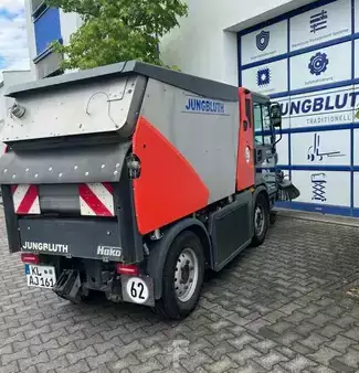 Máquina de limpeza de ruas 2023  Hako Citymaster CM2250 (4)