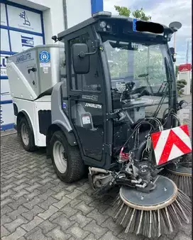 Gatusopmaskin 2025  Hako Citymaster CM1650 (1)