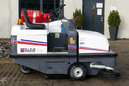 Kehrmaschine 2014  Dulevo Kehrmaschine 90 BK (2)