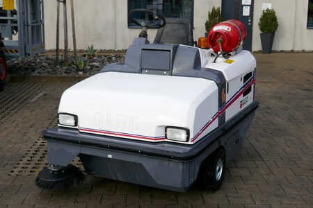 Kehrmaschine 2014  Dulevo Kehrmaschine 90 BK (5)