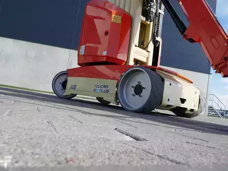 Kolmo zvedaná plošina 2023  JLG Toucan 12E Plus (10)