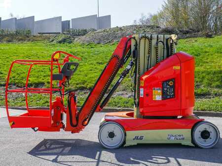 Vertical / Levantamento de pessoal  JLG Toucan 12E PLUS (3)