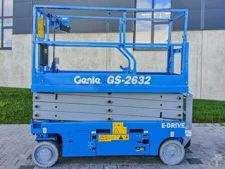 Scherenarbeitsbühne  Genie GS2632 (3)