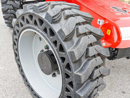 Gelenkteleskopbühne 2023  Manitou 200 ATJ (8)