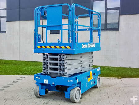 Pracovní plošina s nůžkovým zdvihem 2024  Genie GS 3246 (3)