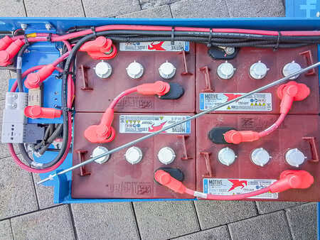 Pracovní plošina s nůžkovým zdvihem 2024  Genie GS 3246 (6)