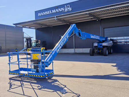 Teleszkópemelvény 2025  Genie SX-135 XC (1)