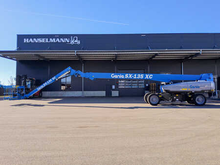 Teleszkópemelvény 2025  Genie SX-135 XC (3)