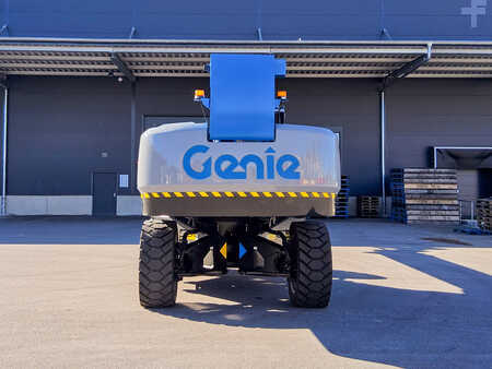 Teleszkópemelvény 2025  Genie SX-135 XC (4)