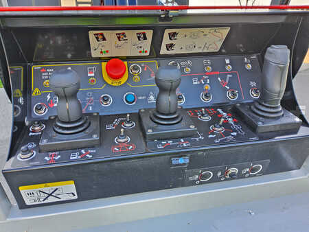 Podnośnik teleskopowy  Manitou 280 TJ (7)