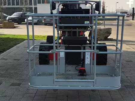 Knikarmhoogwerker 2023  Manitou MANGO 12 (2)