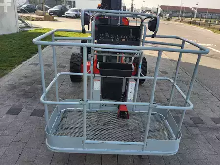 Knikarmhoogwerker 2023  Manitou MANGO 12 (6)