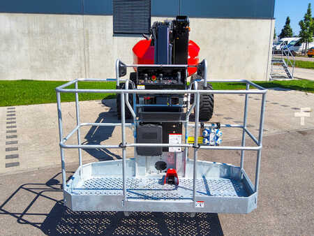 Plataforma Articulada 2024  Manitou 180 ATJ (1)