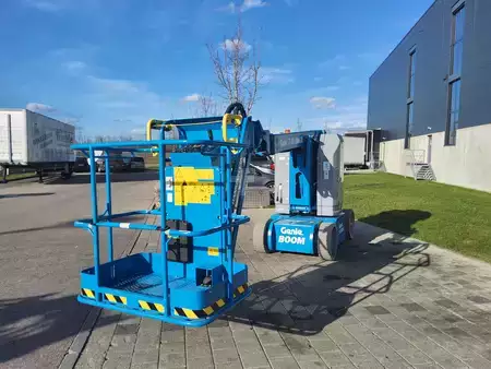 Függöleges emelö emelvény 2025  Genie Z-30/20N RJ (2)