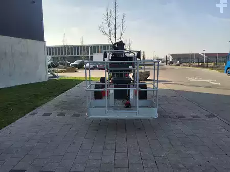 Puominostimet  Manitou MANGO 12 (2)