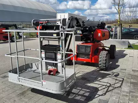 Puominostimet  Manitou MANGO 12 (1)