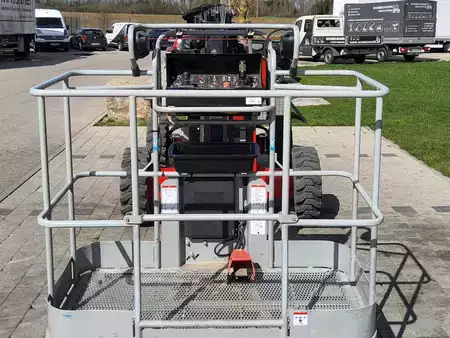 Puominostimet  Manitou MANGO 12 (6)