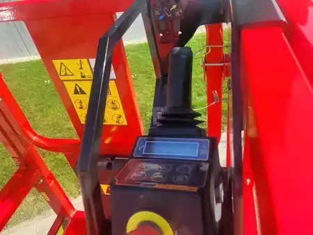 Scherenarbeitsbühne  Magni ES 1409AC+ (7)