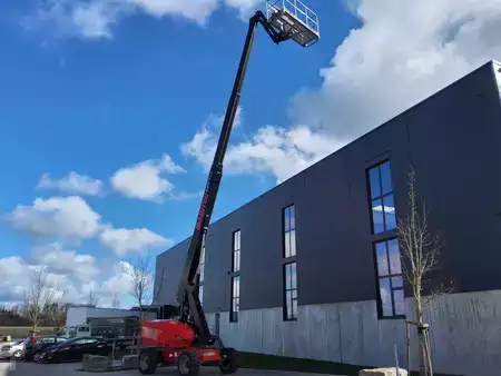 Teleskopická plošina  Manitou 220 TJ Plus (10)