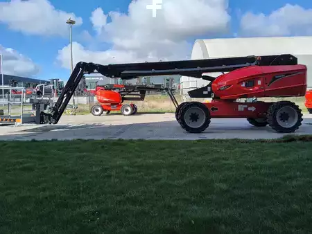 Teleskopická plošina  Manitou 220 TJ Plus (3)