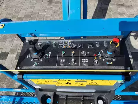 Puominostimet  Genie S-45 TraX (6)