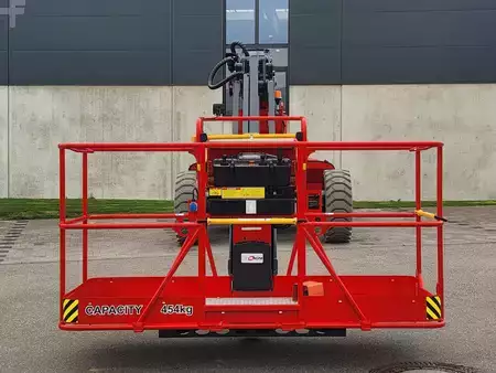 Plataforma Telescópica 2026  Magni DTB24RT (2)