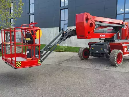 Nacelle articulée  Magni MHAB18RT (1)