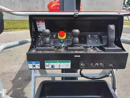 Gelenkteleskopbühne  Manitou 180 ATJ (7)