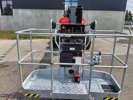 Gelenkteleskopbühne  Manitou 180 ATJ (6)