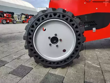 Gelenkteleskopbühne 2026  Manitou MANGO 12 (10)