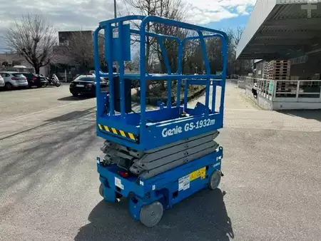 Scherenarbeitsbühne 2026  Genie GS-1932m E-Drive - inkl. AGM Batterien (1)