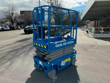 Scherenarbeitsbühne 2026  Genie GS-1932m E-Drive - inkl. AGM Batterien (1)