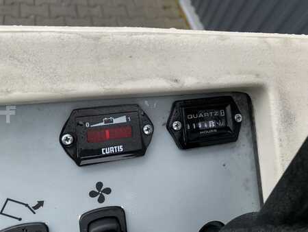 Sopmaskiner  Tennant 6200 (5)