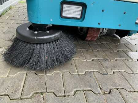 Sopmaskiner  Tennant 6200 (8)