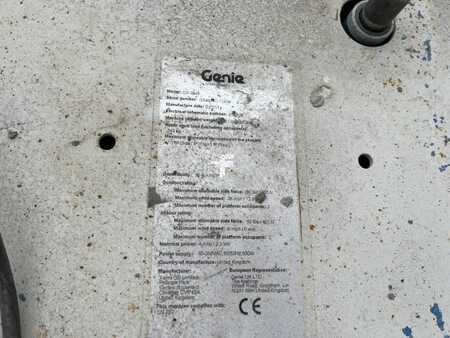 Piattaforme aeree a pantografo 2014  Genie GS-2046 (5)