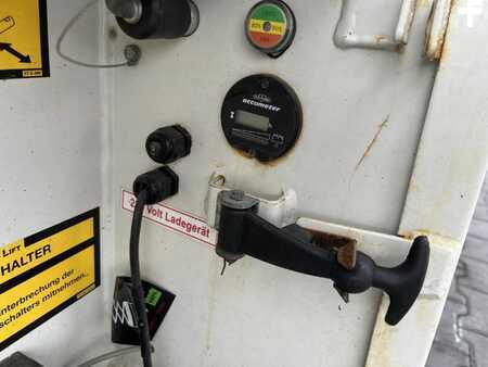 Saksinostimet 2013  Holland-Lift ECOSTAR HL-11812 (7)